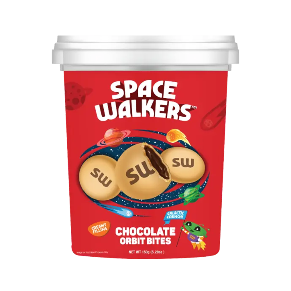 قطع بسكويت محشوة بالشوكولا معبا ضمن كاسات